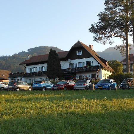 Pension Gierlinger Aflenz Kurort Екстер'єр фото