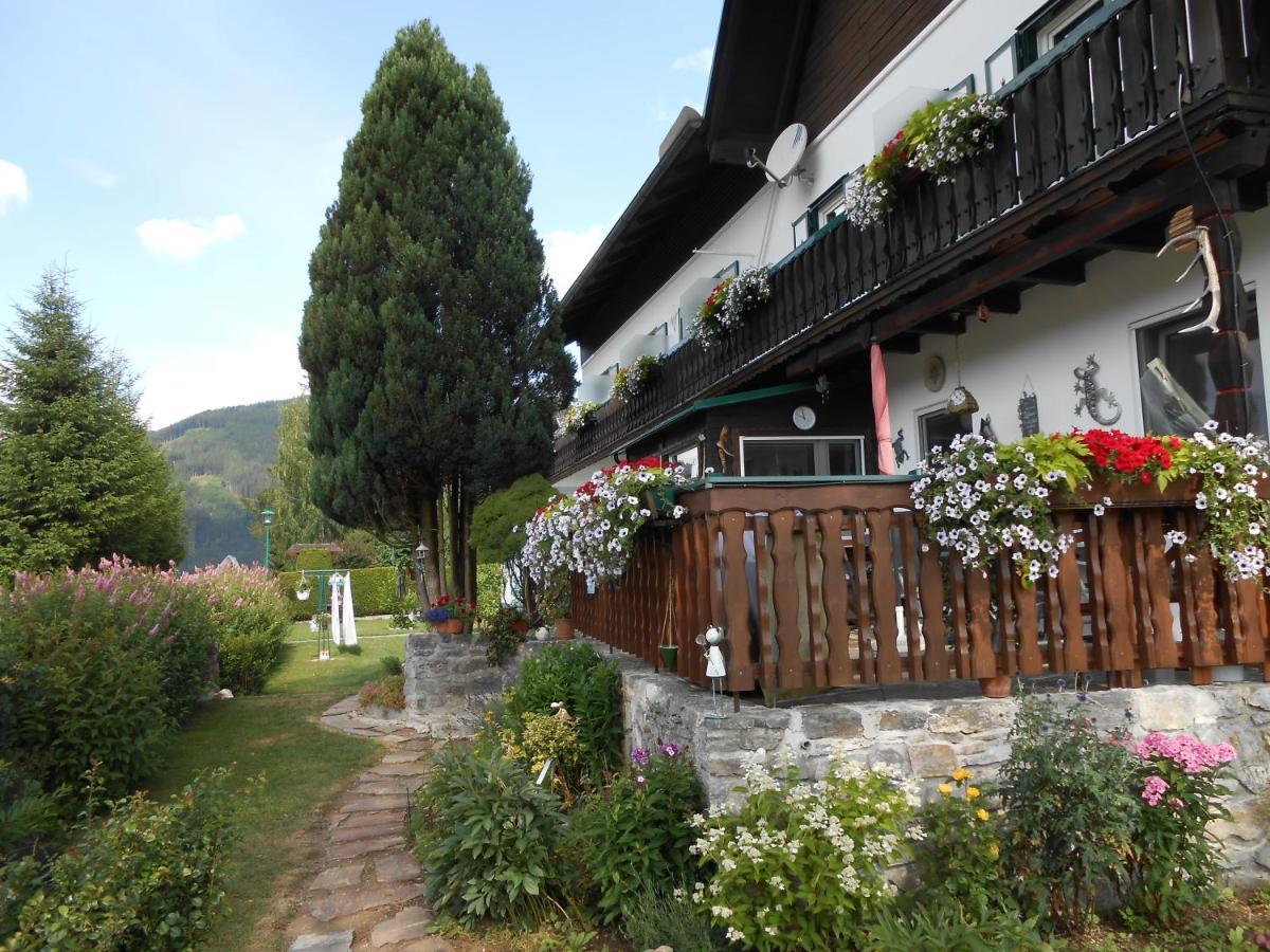 Pension Gierlinger Aflenz Kurort Екстер'єр фото